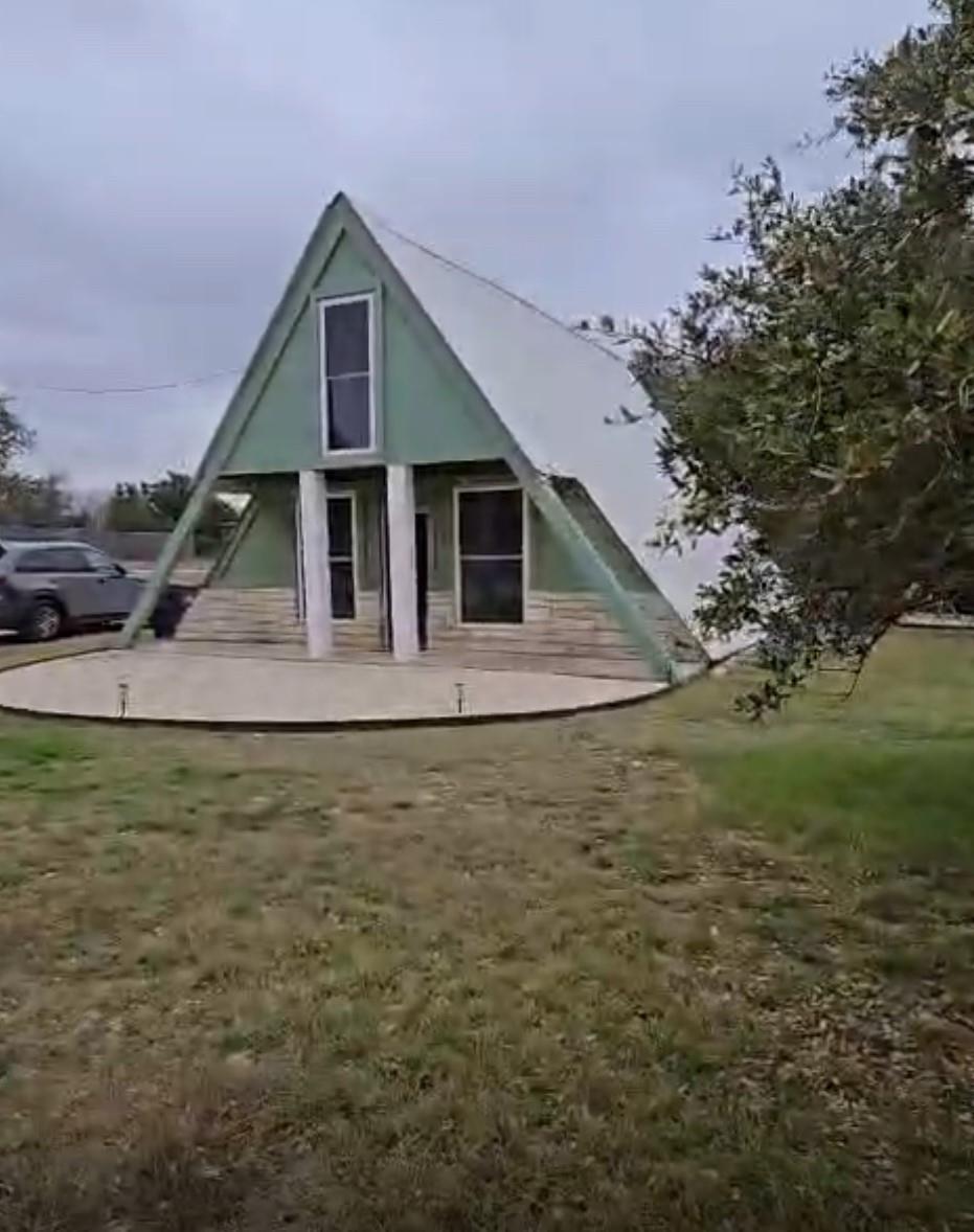 1115 County Road 220 Tx 76527