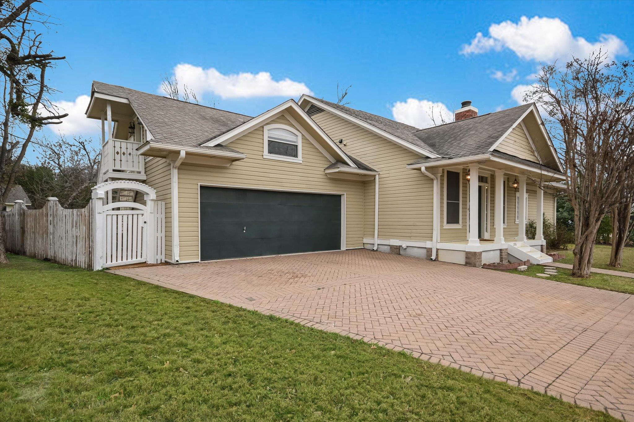 206 Fm 1660 Tx 78634